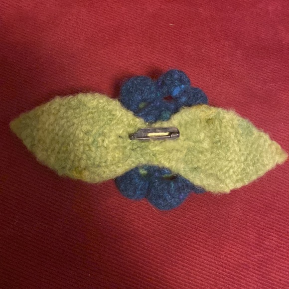 Felt pin - Picture 4 of 4